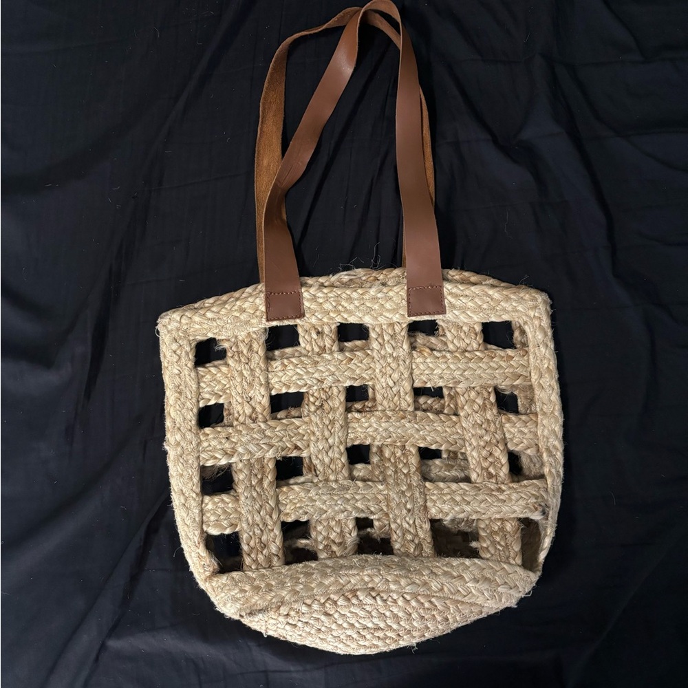 Woven Straw Tan Tote Bag